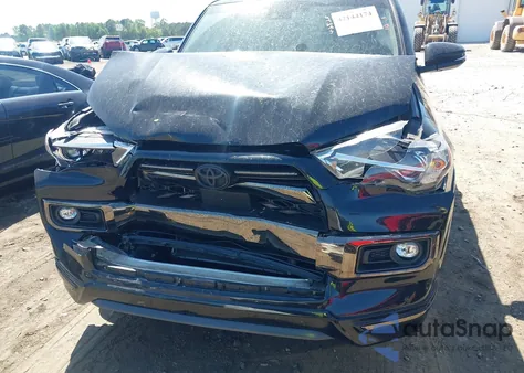 2021 Toyota 4Runner Nightshade Special Edition из США, поврежденный, VIN JTECU5JR5M5246848